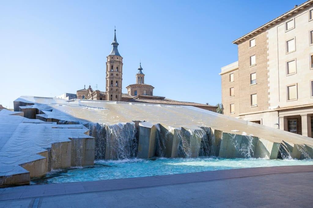 Moderno Apartamento En Casco Historico + Desayuno! Zaragoza Dış mekan fotoğraf